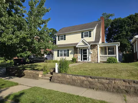 1008 Manor Rd, New Kensington, PA 15068