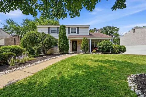 3047 Pitchfork Ln, Mckees Rocks, PA 15136