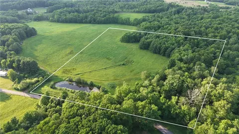 1999 Rehobeth Rd, Strattanville, PA 16258