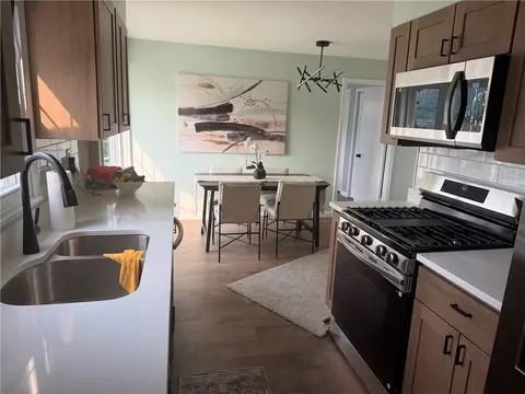 Kitchen - 151 Walnut St, Beaver, PA 15009 photo 2 of 3