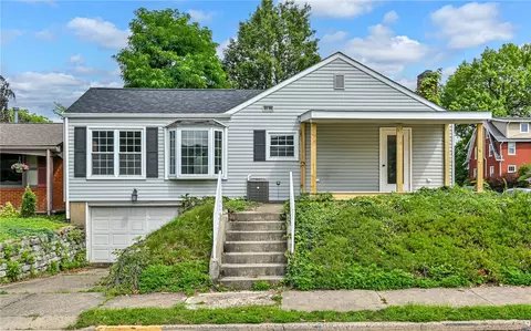 Exterior - 151 Walnut St, Beaver, PA 15009 photo 2 of 4
