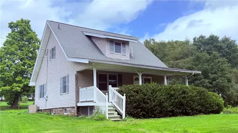 2307 Princeton Rd, New Castle, PA 16101