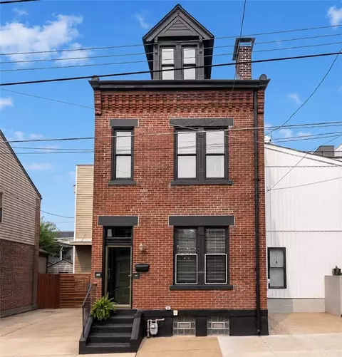 163 42nd St, Pittsburgh, PA 15201