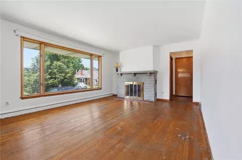 Living - 357 3rd St, Smithton, PA 15479 photo 2 of 3