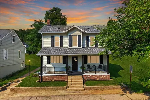 1346 Keim St, Crescent, PA 15046
