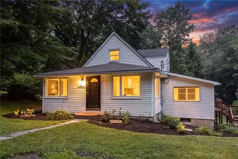 420 Dutchtown Rd, Butler, PA 16002