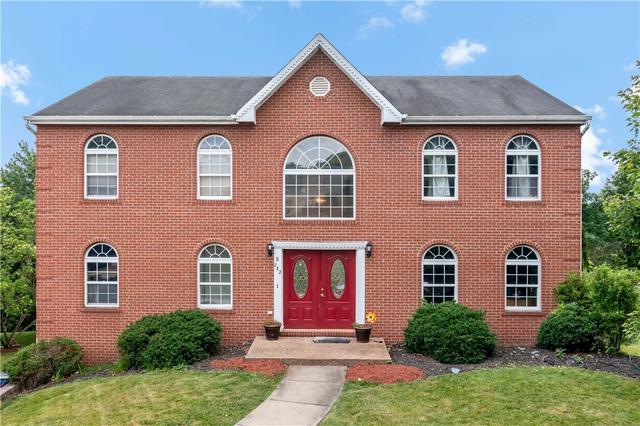 232 Carriage Blvd, Pittsburgh, PA 15239