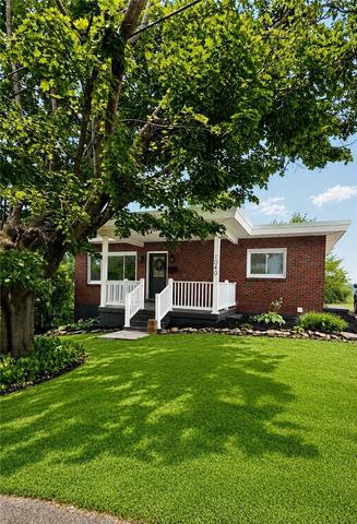 1040 Summit Dr, Greensburg, PA 15601