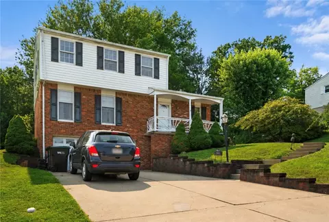 3481 Ivy Hill Ln, Finleyville, PA 15332