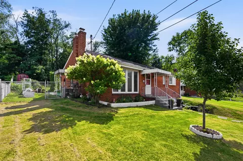129 Rosemont, Moon Twp, PA 15108