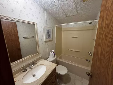 15000 Studley Ln, Linesville, PA 16424 photo 17