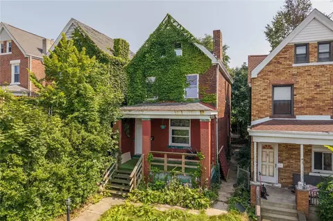 432 Suncrest St, Pittsburgh, PA 15210