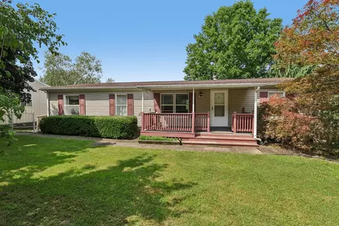 114 Cowart, Ford City, PA 16226