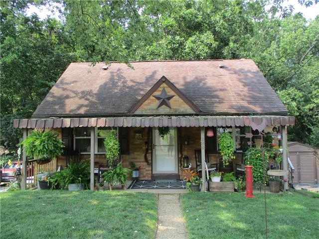 180 Forest Dr, North Huntingdon, PA 15642