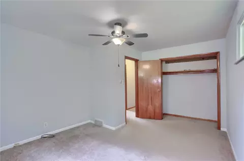 Bedroom - 286 Dobson Rd, Mars, PA 16046 photo 6 of 6