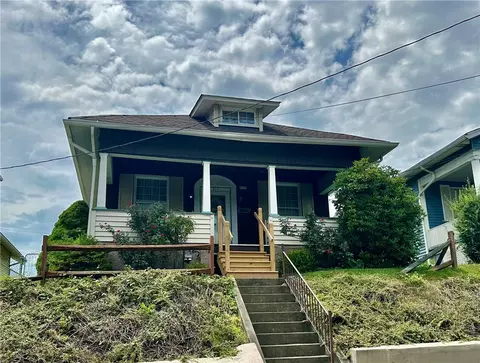 419 Oakland Ave, Charleroi, PA 15022