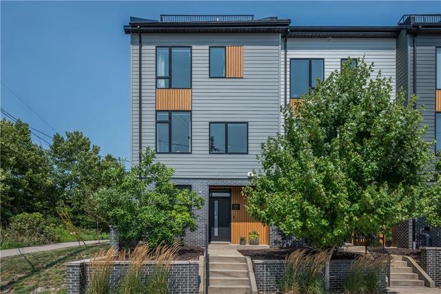 131 55th St, Pittsburgh, PA 15201