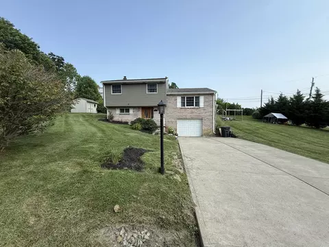 2 Griffi, Charleroi, PA 15022