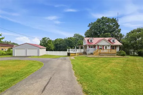 55 N Maysville Rd, Greenville, PA 16125