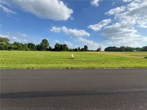 lot23 Tradewind Dr, New Castle, PA 16102