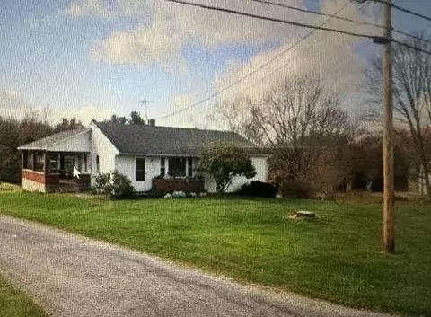 472 Portman Rd, Butler, PA 16002