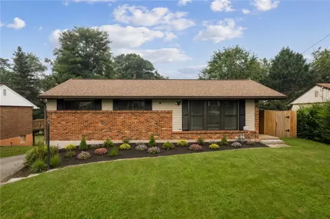 5043 Ozark Dr, Pittsburgh, PA 15239