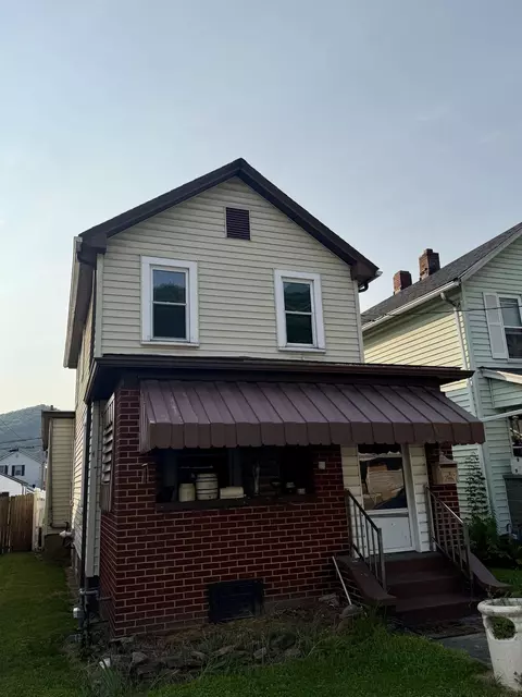 1315 6th, Ford City, PA 16226