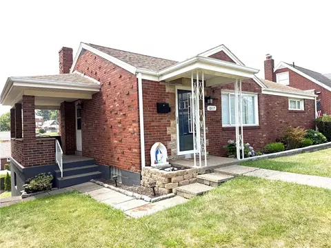 1017 Norwood St, Port Vue, PA 15133