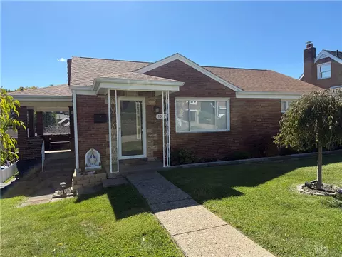 1017 Norwood St, Port Vue, PA 15133