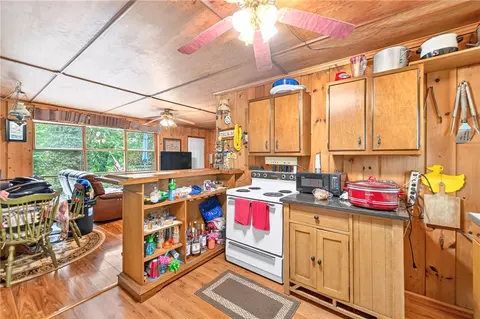 Kitchen - 627 E Lakeview Rd, Confluence, PA 15424 photo 4 of 4