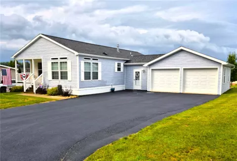 247 Indigo Ln, Somerset, PA 15501