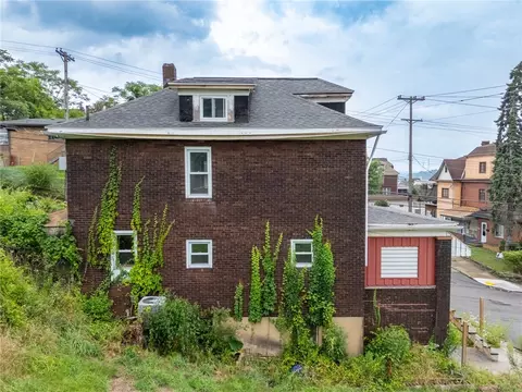 Exterior - 157 Mills, Braddock, PA 15104 photo 4 of 4
