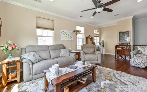 Living - 401 Pointe View Dr, Mars, PA 16046 photo 2 of 3