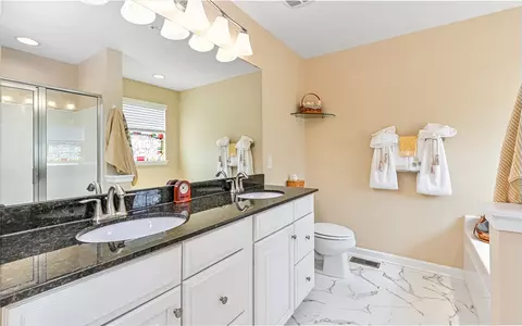 Bath - 401 Pointe View Dr, Mars, PA 16046 photo 3 of 3