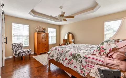 Bedroom - 401 Pointe View Dr, Mars, PA 16046 photo 3 of 4
