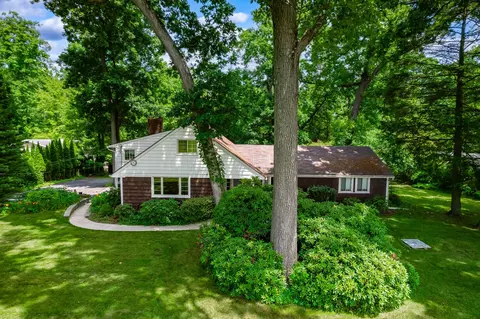 127 Weckerly, Butler, PA 16002