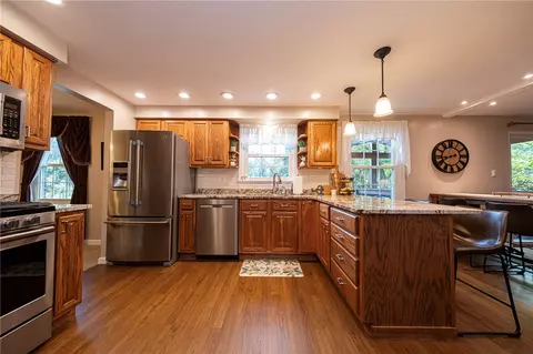 Kitchen - 122 Painter St, Trafford, PA 15085 photo 2 of 3