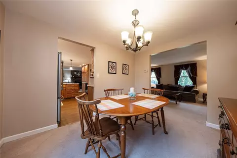 Dining - 122 Painter St, Trafford, PA 15085 photo 4 of 5