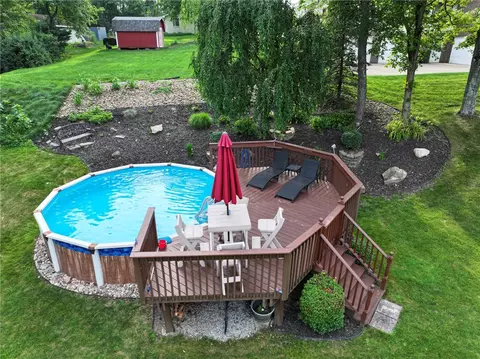Exterior - 122 Painter St, Trafford, PA 15085 photo 6 of 11