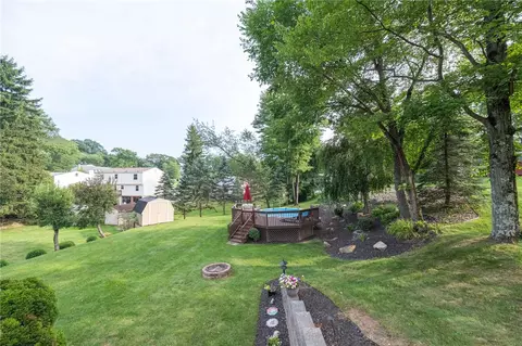 Exterior - 122 Painter St, Trafford, PA 15085 photo 8 of 11