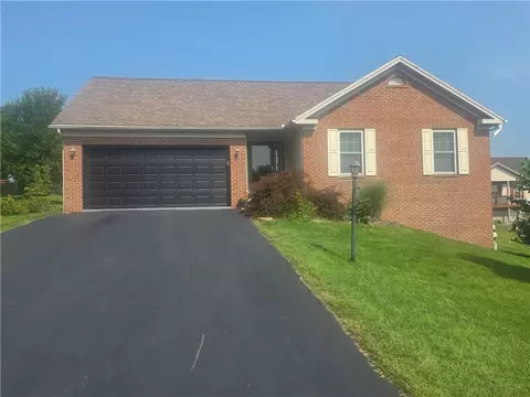 107 Ashton Dr, Mount Pleasant, PA 15666