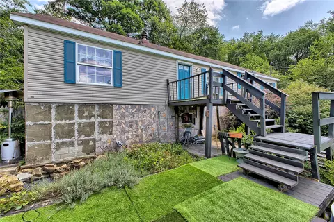 1196 Buchanan Rd, White, PA 15490