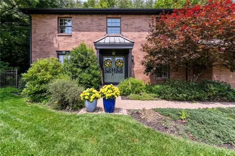 330 Elm Dr, Greensburg, PA 15601
