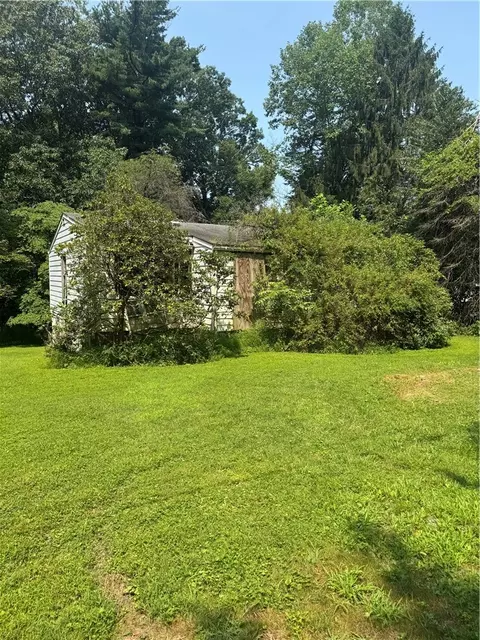 2224 2nd St, Connellsville, PA 15425