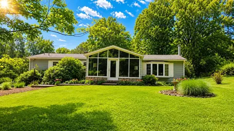 130 Elwood Rd, Apollo, PA 15613