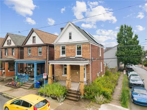 1801 Eberhardt St, Pittsburgh, PA 15212