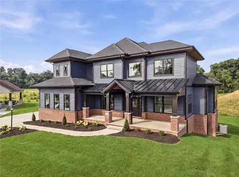 148 Geisler Dr, Cranberry Township, PA 16066