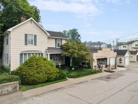 305-307 S 6th St, West Newton, PA 15089