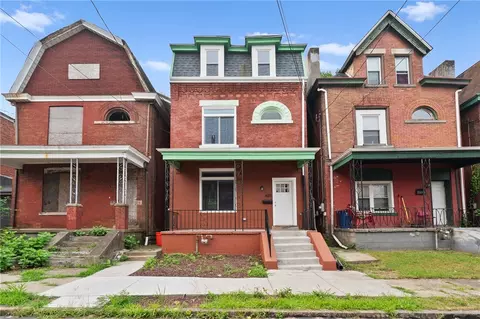 425 W Elizabeth, Pittsburgh, PA 15207