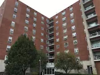 4625 5th #104, Pittsburgh, PA 15213